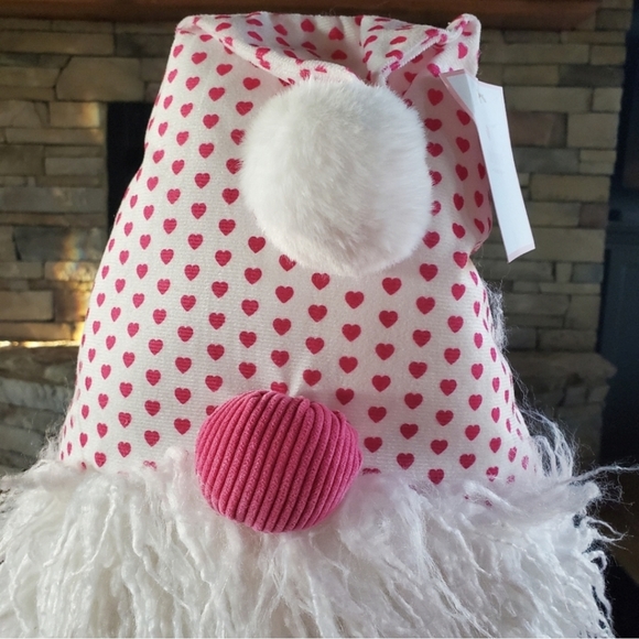 Valentines Gnome Pillow-NWT - Picture 2 of 6